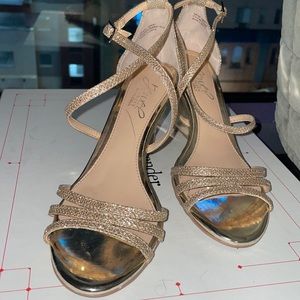 Jewel Badgley Mischka Gold Heels